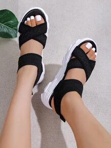 交叉帶運動涼鞋,舒適時尚的交叉帶女式厚底運動圓頭涼鞋 - 黑色 - 查看 1