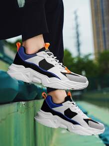 男士拼色字母裝飾運動鞋，圓頭系帶運動休閒鞋，適合校園穿著