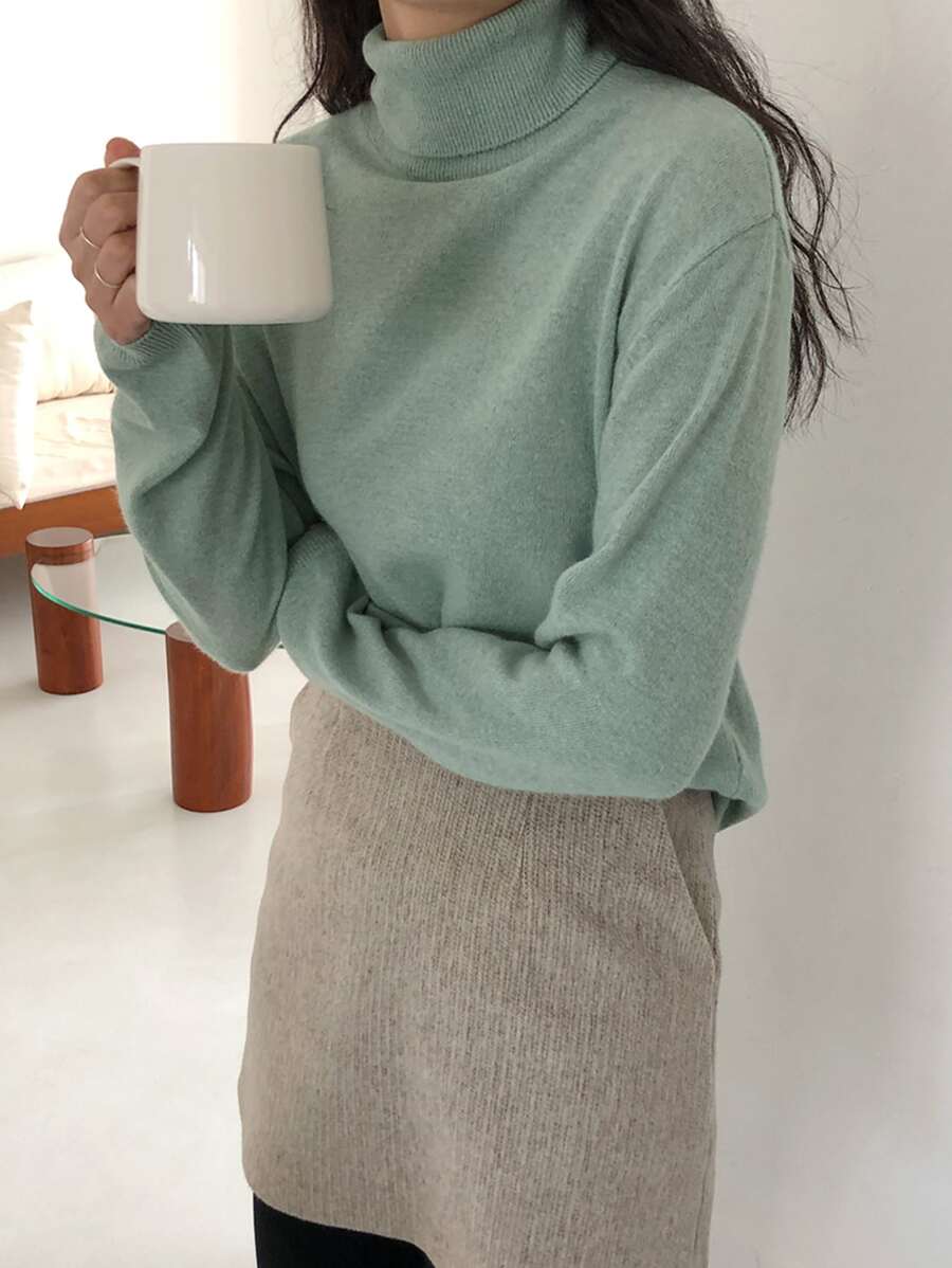 DAZY Turtleneck Drop Shoulder Sweater - Green - View 1