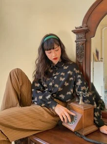 DAZY Áo sơ mi tay dài in hình bướm cài nút phía trước dành cho nữ - màu đen - Xem 3