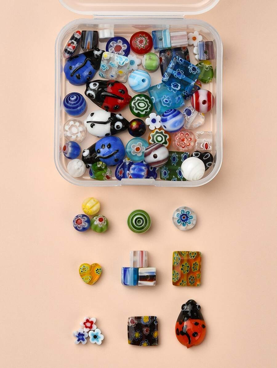 1盒61顆8款燈飾珠混合形狀混合顏色花朵和心形設計DIY珠 - 彩色 - 查看 1