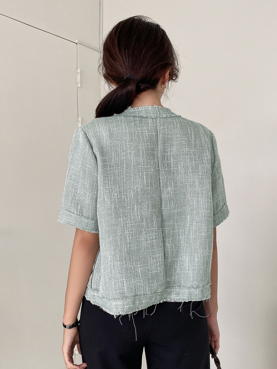 Dual Pocket Raw Trim Jacket