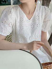 DAZY Vestido smock con bordado con ojal - Blanco - Ver 8