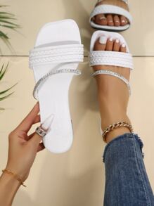 نعال نسائية مصنوعة يدويًا بطراز أوروبي وأمريكي، محاكة بشرائط ومزينة بالراين ستون، متعددة الاستخدامات، خفيفة الوزن، مريحة، مانعة للانزلاق، مقاومة للتآكل، نعال مسطحة