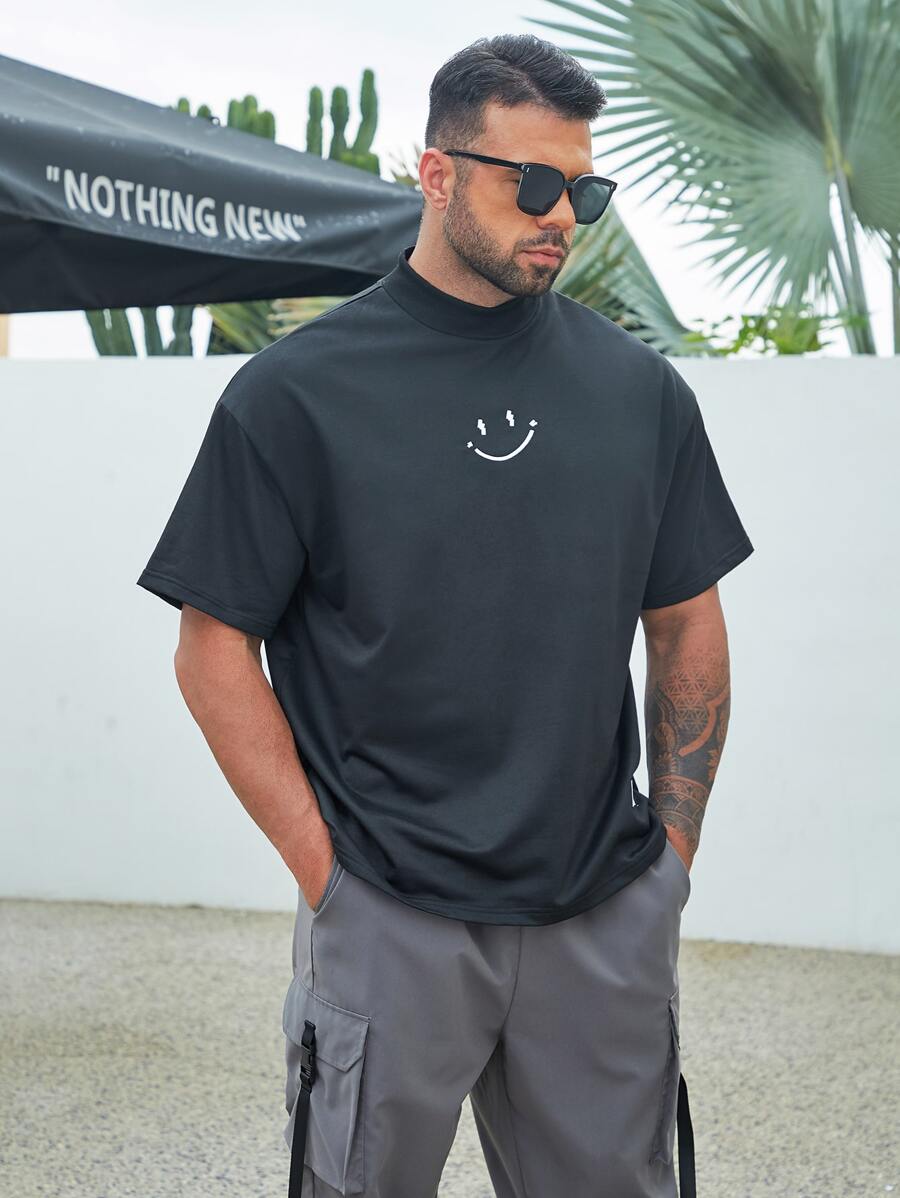 Manfinity Homme Men Plus Cartoon Embroidery Letter Patched Tee - Black - View 1