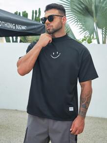 Manfinity Homme Men Plus Cartoon Embroidery Letter Patched Tee - Black - View 3