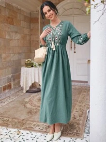 Al Najma 繫帶領圖案刺繡抽繩連衣裙 - 青碧色 - 查看 6