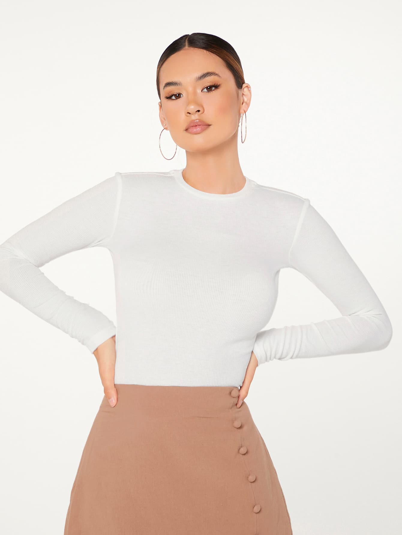 SHEIN Essnce Camiseta unicolor forma ajustada