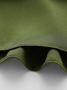 MOTF PREMIUM SILK STRAIGHT FIT CAMI TOP - Army Green - View 6