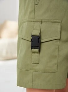 SHEIN 女孩翻蓋口袋腰帶百慕大短褲