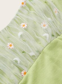 SHEIN MOD Floral Embroidery Lettuce Trim Ruched Bust Crop Top - Lime Green - View 4