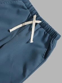 SHEIN 2件套男童夏季休闲狮子印花T恤和裤子套装 - 藍白色 - 查看 5