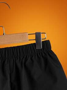 SHEIN Tween Boy Letter Patched Detail Flap Pocket Shorts