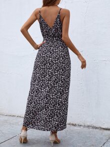 SHEIN VCAY Ditsy Floral Print Slit Hem Belted Cami Dress - Black - View 2