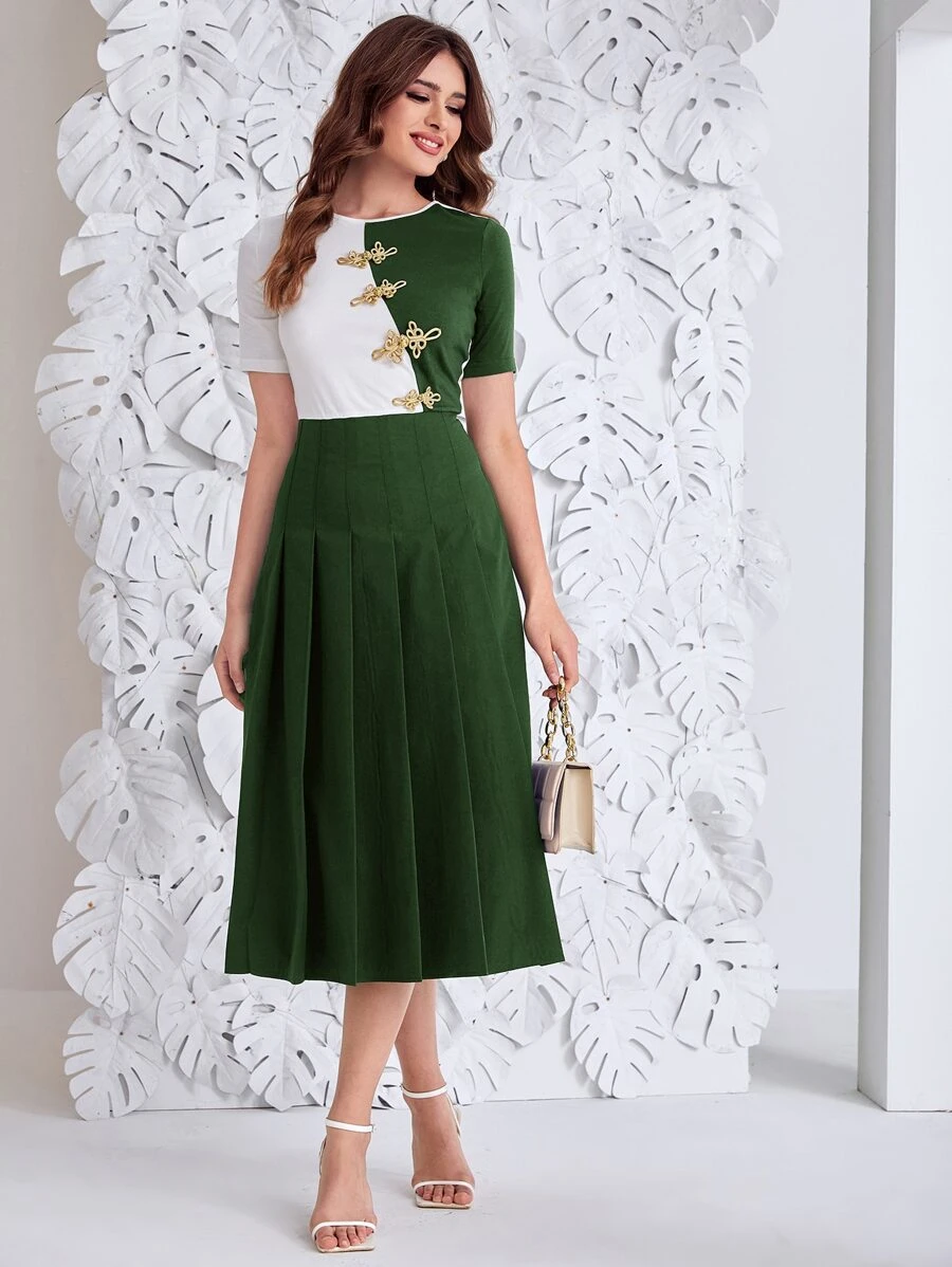 Mulvari Two Tone Frog Button Pleated Dress - Dark Green - View 1