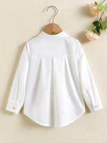 SHEIN Genkimix Kids 年轻女孩前扣高低下摆衬衫 年轻女孩白衬衫 - 白色 - 查看 2