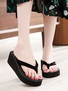 結飾人字拖,泡沫鞋底坡跟跟黑色中性素色拖鞋適合女士 - 黑色 - 查看 1