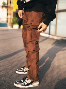 Manfinity EMRG Hombres Pantalones cargo con bolsillo con solapa de cintura con cordón - Óxido marrón - Ver 5