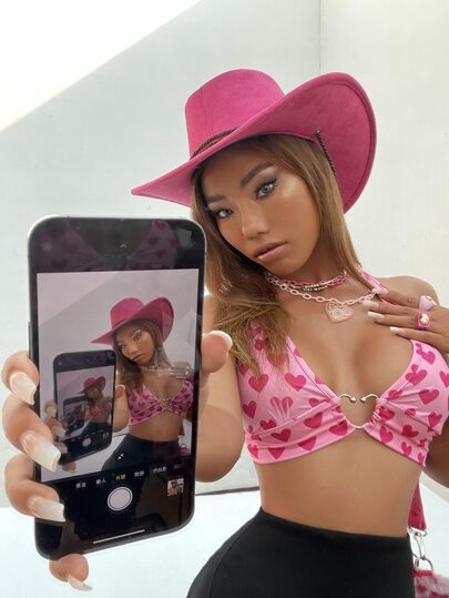 SHEIN ICON Top Rosa Y2k Sin Espalda, Detalles De Nudo En La Parte Delantera Y Estampado De Corazones, Estilo De Crop, Con Anilla En La Parte Posterior