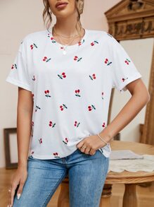 SHEIN Frenchy Strawberry Print Drop Shoulder Tee For Summer Women's Summer Solid Color V-Neck Short Sleeve Casual T-Shirt, Fall Clothes, Back To School Clothes, Teacher Outfits, Usa Top, Old Money Style, White Women Dresses, Teacher T Shirt