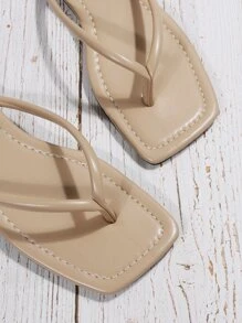 French Style Flip Flops For Women, New Sweet Fairy Elegant Design, Versatile, Beach, Vacation, Non-Slip Soft Sole Sandals, Suitable For Dates, Gatherings, Parties, Casual Everyday Wear, Summer - Apricot - View 5