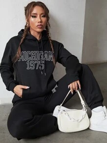 SHEIN EZwear Drop Shoulder Hoodie Letter Graphic And Joggers - Black - View 5