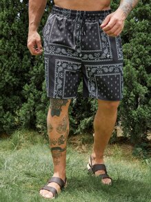 Manfinity 男士佩斯利印花腰部抽繩短褲 - 黑與白 - 查看 1