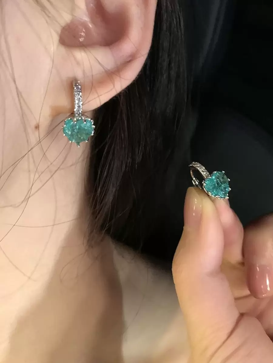 1pc Heart Decor Earrings Copper Jewelry Valentines - Green - View 1