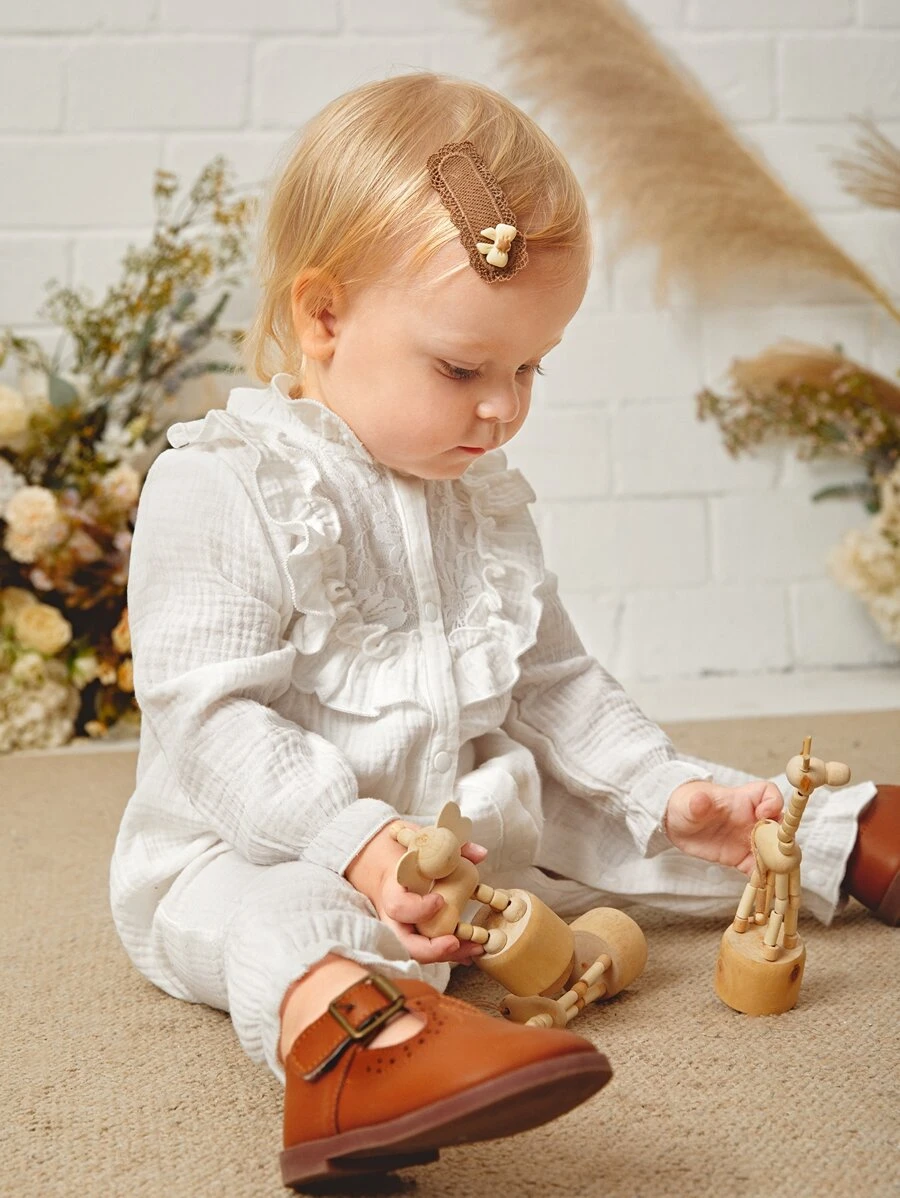 Bebé Mono ribete con fruncido con encaje en contraste de manga con volante - Blanco - Ver 1