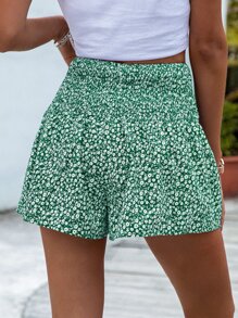 SHEIN VCAY Ditsy Floral Shirred Wide Leg Shorts - Green - View 2