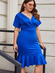 SHEIN Clasi Plus Surplice Neck Mermaid Hem Dress - Royal Blue - View 3