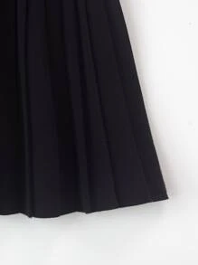 SHEIN Explorewe 少女用毛衣料編織的鋸齒式裙子