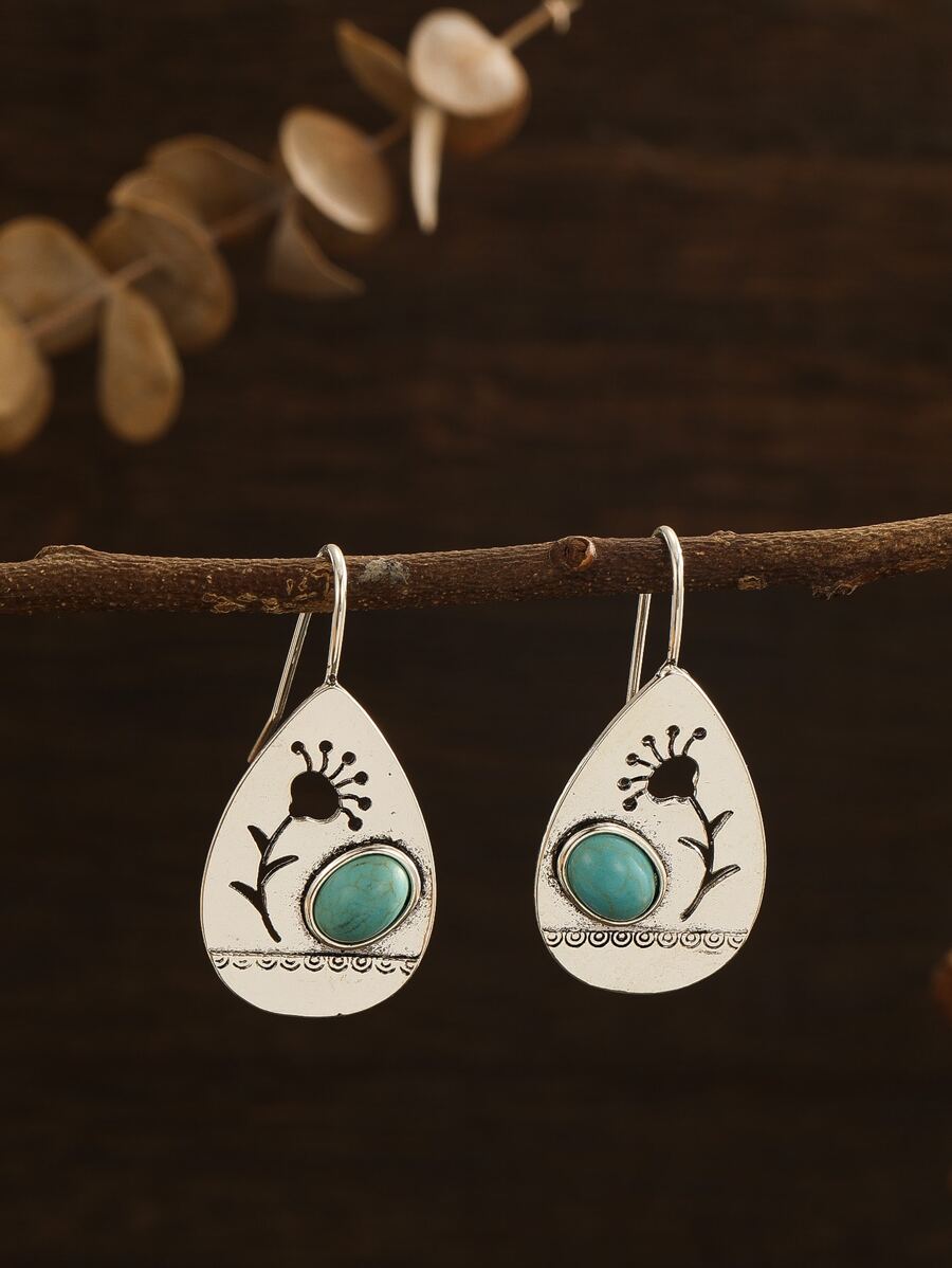 Turquoise Decor Flower Hollow Out Stud Earrings