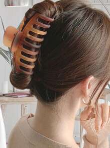 極簡風格大爪夾 - 彩色 - 查看 2