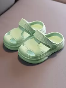 Girls Letter Graphic Cut Out Vented Clogs - Green - View 1