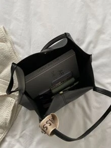 1 Piece Of Quilted Solid Color PU Lady Tote Bag With Hanging Decoration, Large Capacity, Magnetic Closure, Suitable For Ladies' Shopping, Taking Photos, Going To Work, Festivals, As A Gift, Shoulder Tote Bag For Ladies. - Black - View 4