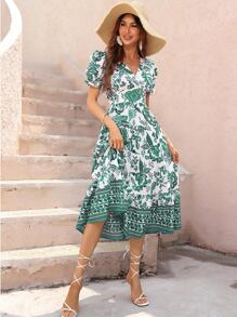 SHEIN VCAY 滿版印花泡泡袖交疊領連衣裙 - 彩色 - 查看 3