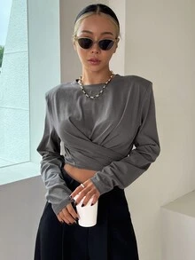 DAZY 素色交叉後綁帶短款T恤 - 深灰色 - 查看 6