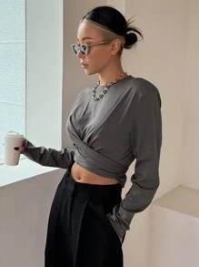 DAZY 素色交叉後綁帶短款T恤 - 深灰色 - 查看 7