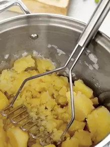 1pc Potato Presser, Stainless Steel Potato Masher, For Kitchen