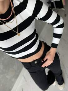 EURMUSE Pulover din tricot cu coaste cu model în dungi - Alb-negru - Vizualizare 2