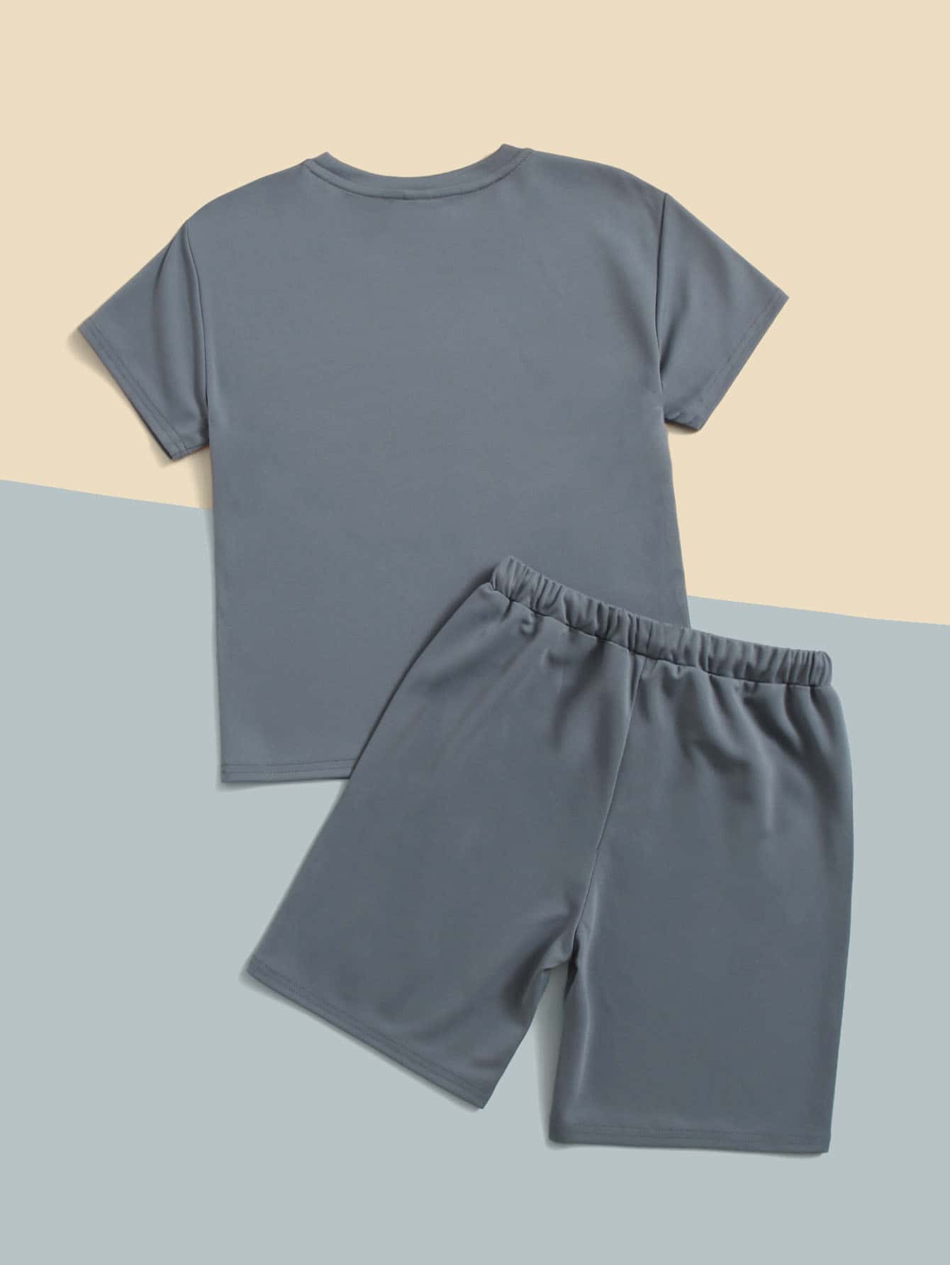 Tween Boy Drop Shoulder Tee & Drawstring Waist Shorts With Chain Necklace