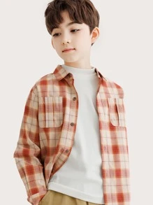 男孩格紋雙口袋襯衫