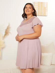 SHEIN CURVE+ 大碼拼接蕾絲蝴蝶袖睡裙