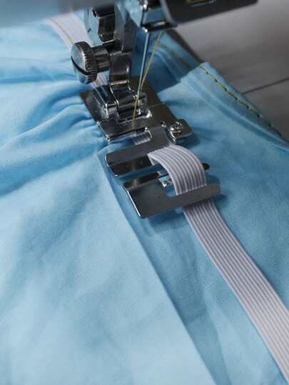 1pc Unbreakable Iron Sewing Machine Presser Foot,Classic Silver Color Quick Sewing Machine Presser Foot Retainer For Sewing Lovers