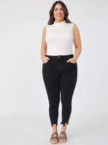 SHEIN Essnce Plus Size Solid Color Skinny Denim Jeans With Pockets - Black - View 3
