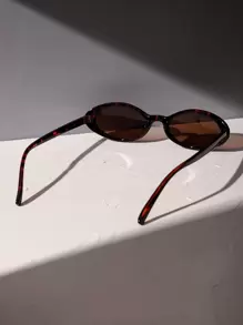 1 pièce Lunettes de mode classiques pour femmes en plastique ovale motif léopard. Accessoires pour fête rave, accessoires de plage, , tenues femme automne-hiver, décontracté chic, cadeaux pour vacances d'été, plage, extérieur, voyage, rentrée scolaire, style preppy, look scolaire