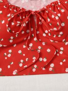 Soleia Puff Sleeve Tie Front Ditsy Floral Top - Red - View 5
