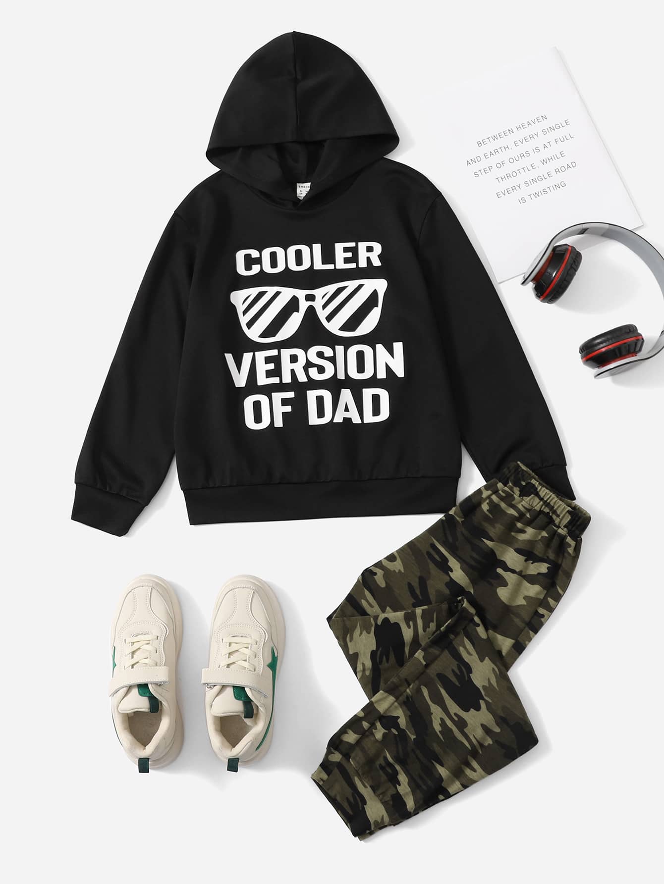 SHEIN Niños Capucha con estampado de letra & Pantalones deportivos con estampado de camuflaje - Negro - Añade 1