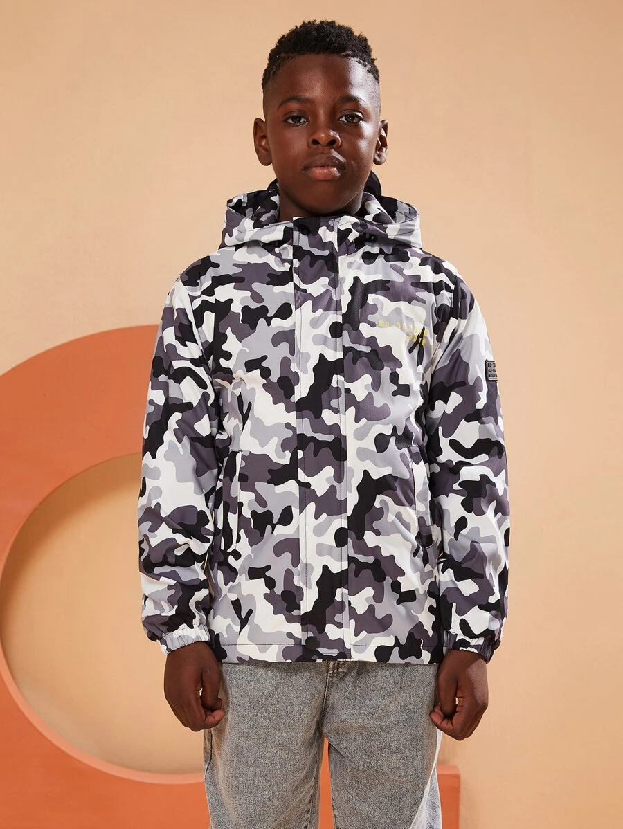 SOLOCOTE 男孩迷彩和字母圖案連帽夾克 - 彩色 - 查看 1